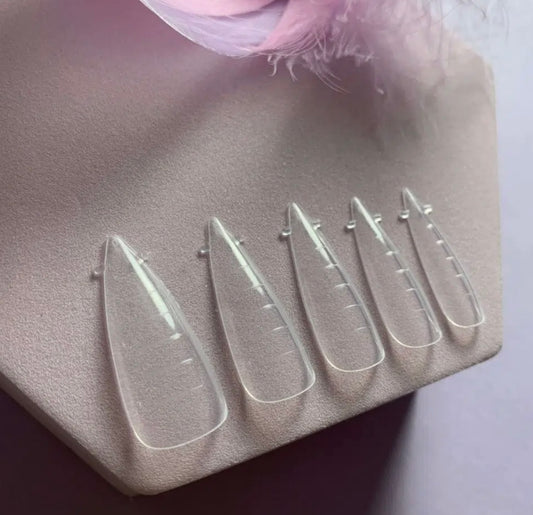 תבניות סיליקון רב פעמיות (סטילטו /שפיץ) 120 יח