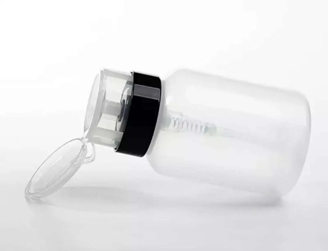 משאבת אלכוהול עם מכסה