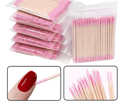 מקלות מרופדות לניקוי נזילות 50 יחידות